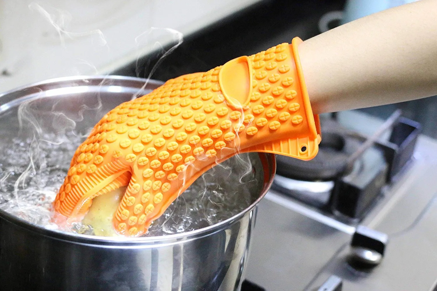 IHUADE BBQ Oven Glove | Best Versatile Heat Resistant Grill Gloves | Insulated Silicone Oven Mitts For Grilling | Cooking Gloves Baking Gloves  Waterproof(Operating temperature Up to 450&deg;F)