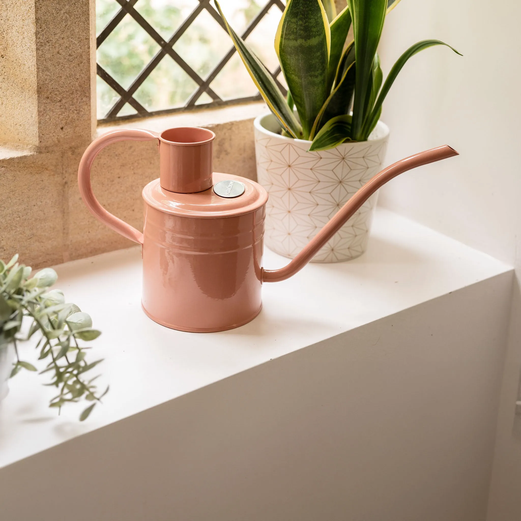 Kent & Stowe Indoor Metal Watering Can Blush Pink 1L