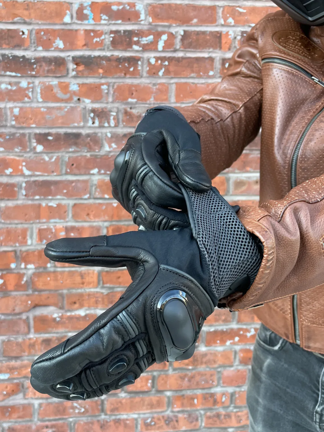 REVIT Metric Gloves